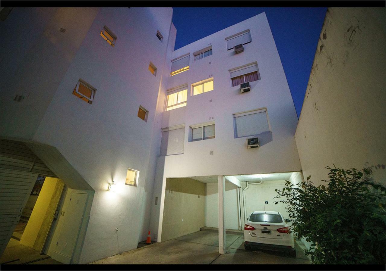 Martinique Apartamentos Bahía Blanca Εξωτερικό φωτογραφία